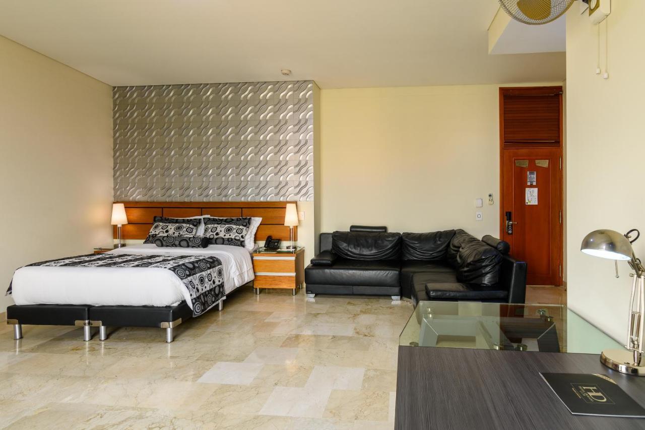 Hotel Dorado La 70 Медельїн Екстер'єр фото