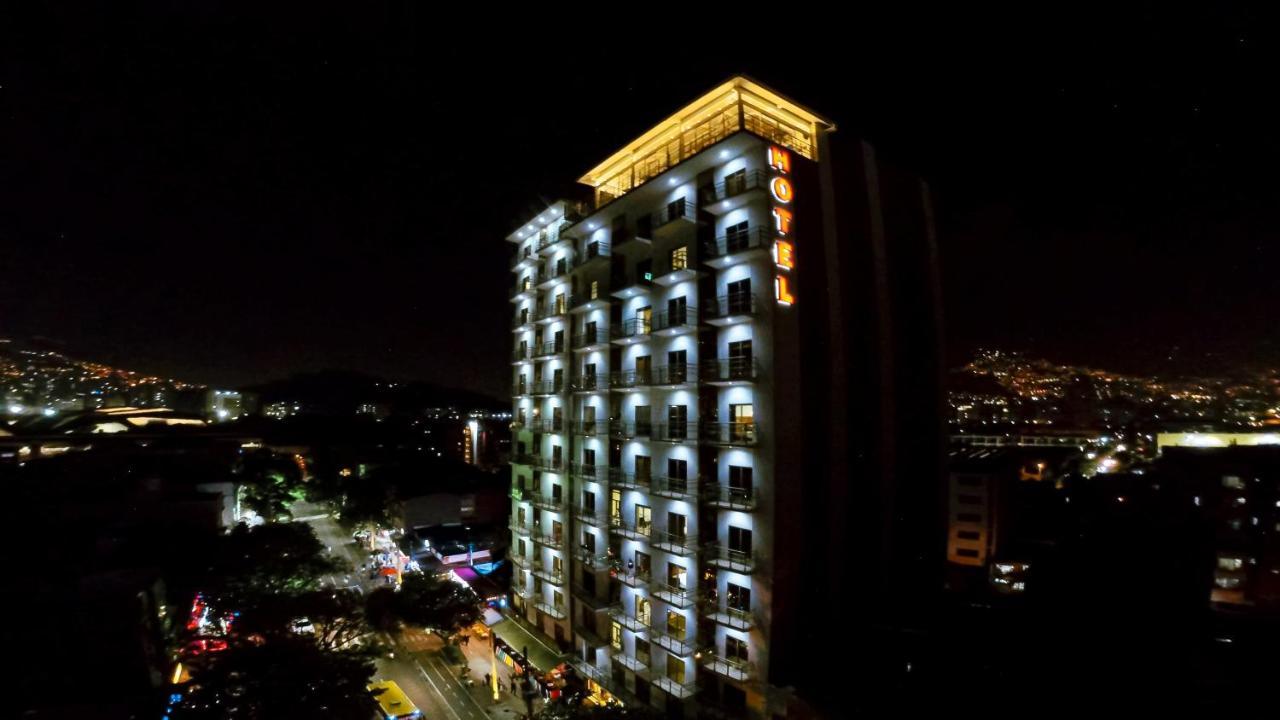 Hotel Dorado La 70 Медельїн Екстер'єр фото